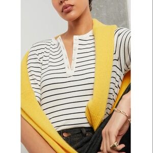 KULE The Genie Short-Sleeve Striped Henley Shirt Size Medium Fits Small